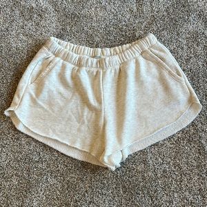 Aerie cream shorts